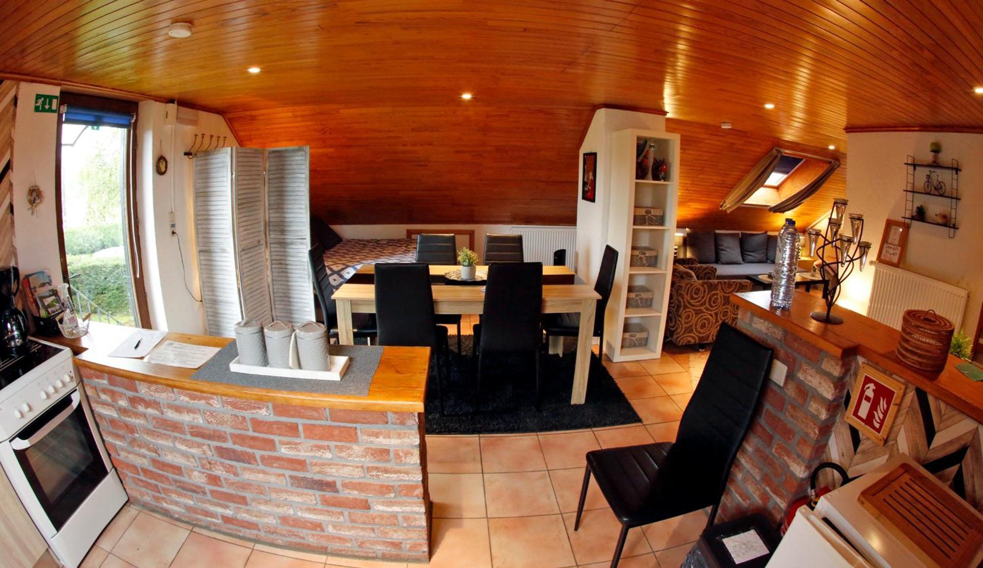 B&B Au Coq En Pate Jalhay Εξωτερικό φωτογραφία